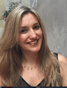 Mulher "fura-olho" e a importância da sororidade